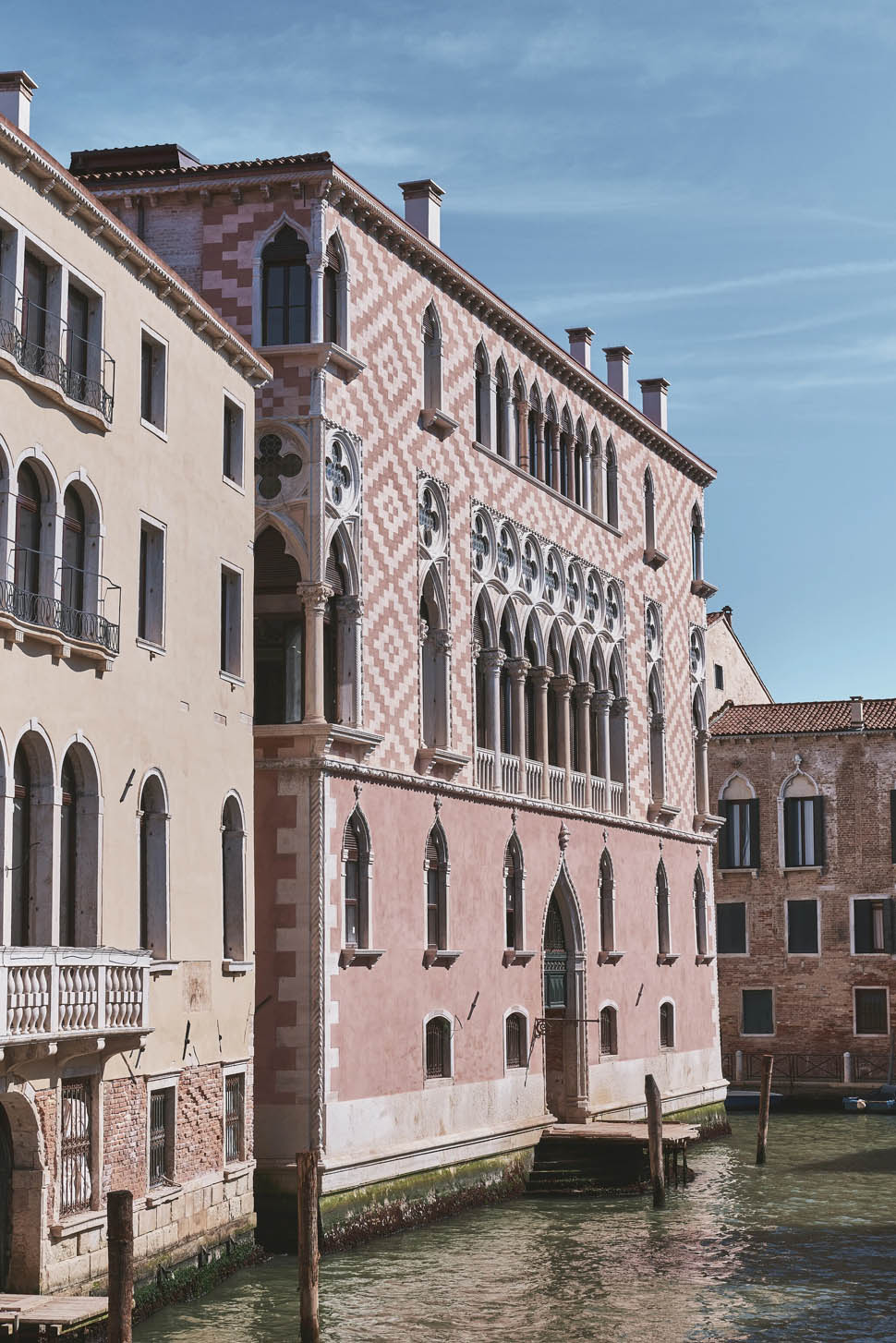 Z2514 DG FACADE 911B rgb PRINT JPG