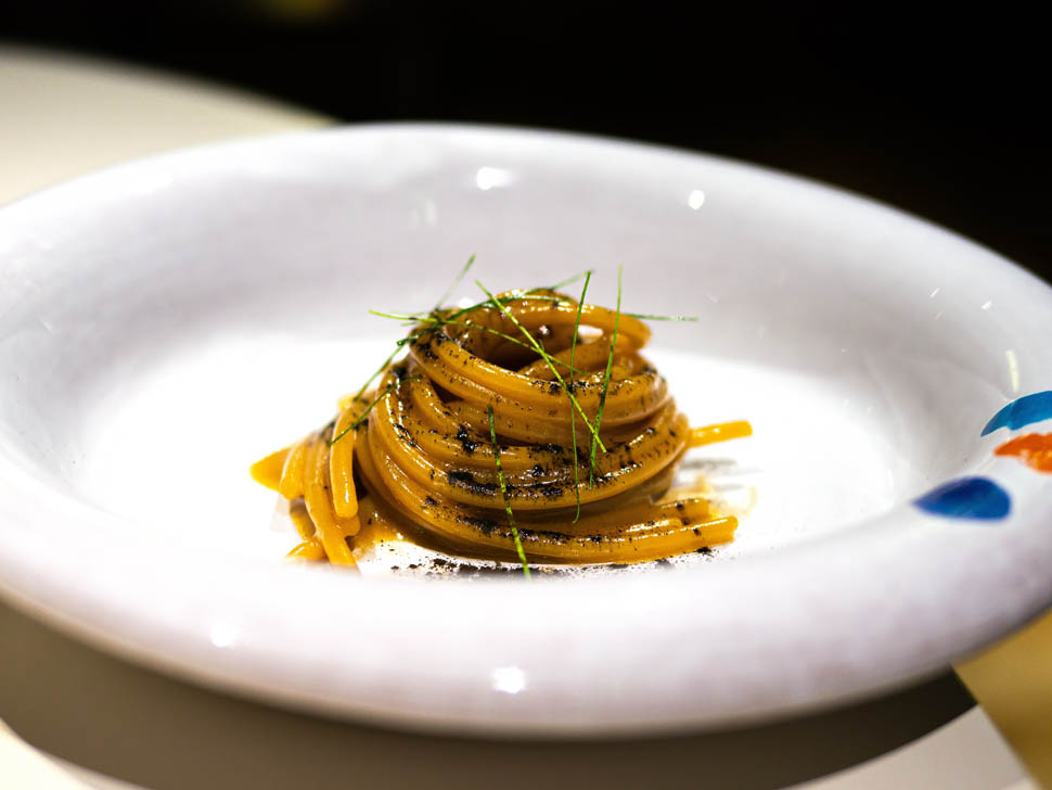 aquacrua 21 spaghetti miso vitello