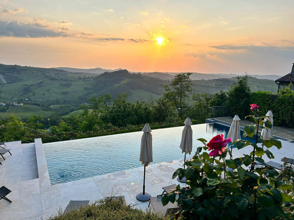 borgo dei gatti PISCINA ESTERNA 2