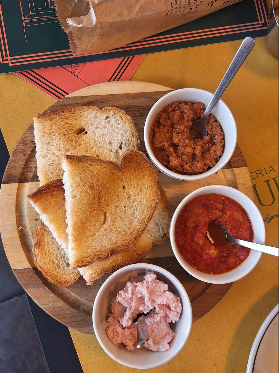 crostini bolognesi
