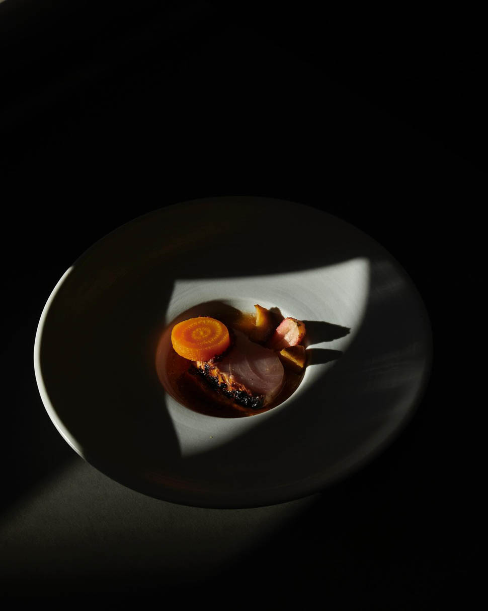 el chato Sardine barbabietola fragola e brodo di pomodoro