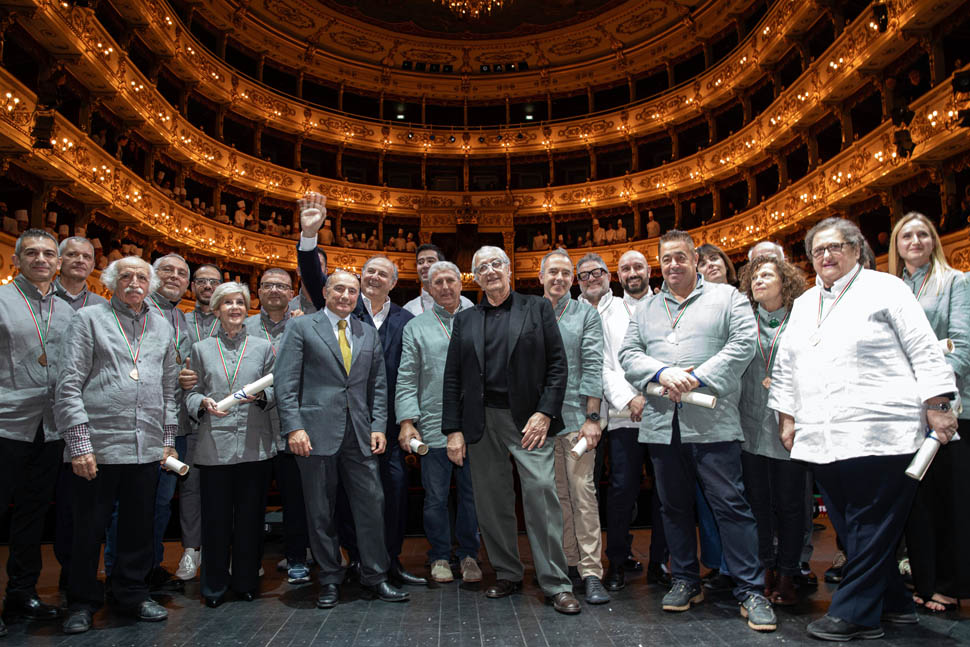 foto gruppo Alma e i 23 nuovi MaM