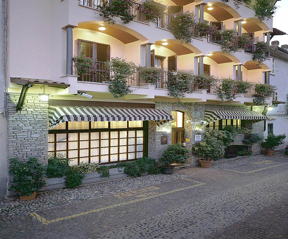 hotel ristorante al sorriso soriso 1