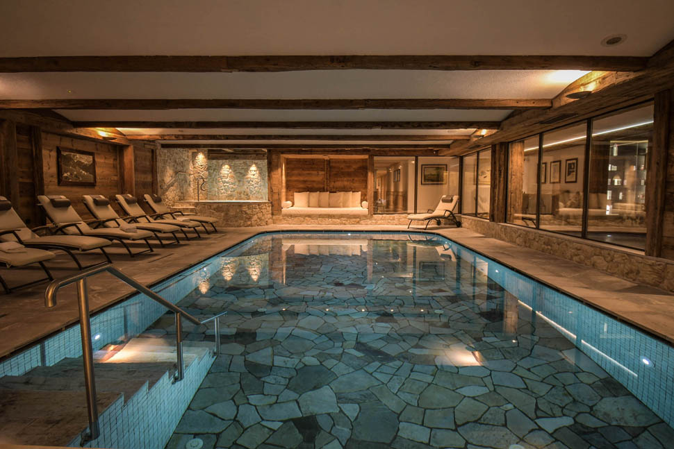 hotel tyrol piscina 2
