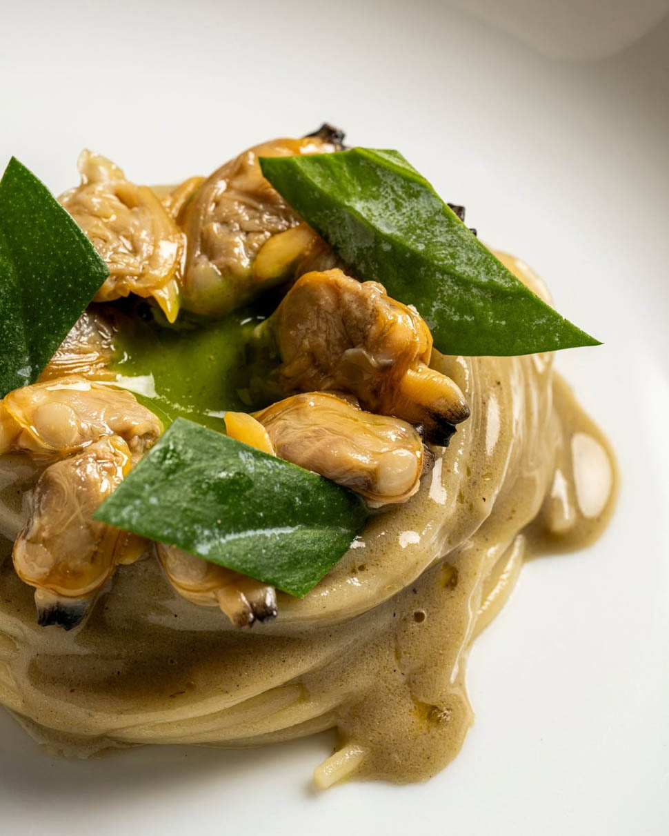 iris spaghettino vongole ceviche menta