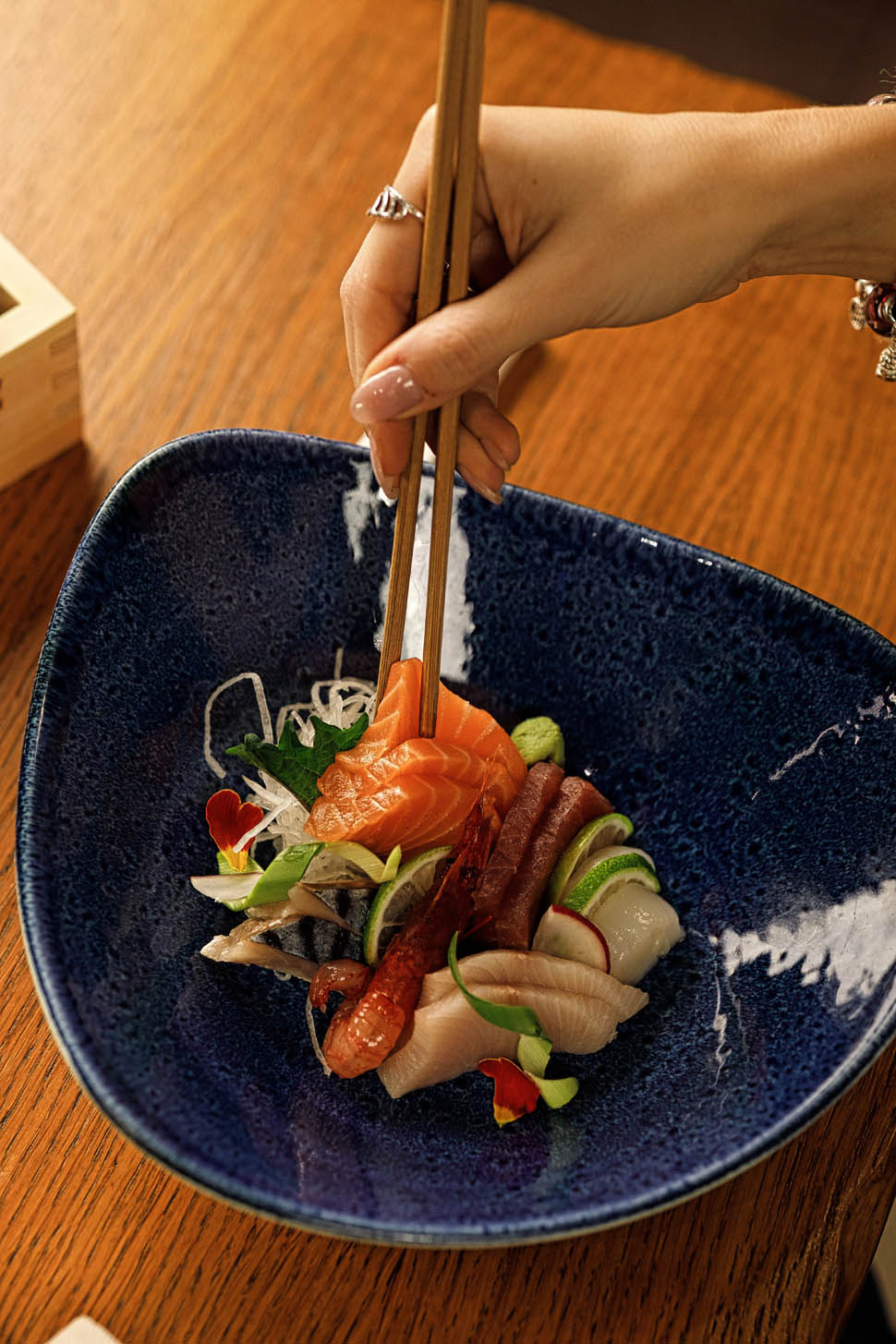 katei Sashimi mix 1 2