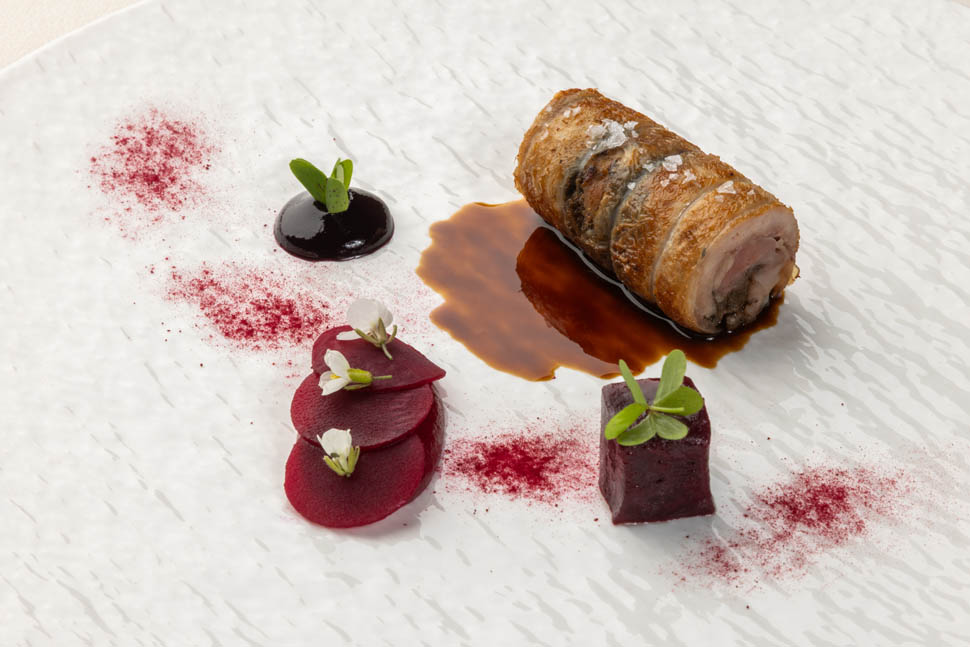 ristorante terra cagliari QUAGLIA ARROSTO AL JOSPER mirto barbabietola rossa 2
