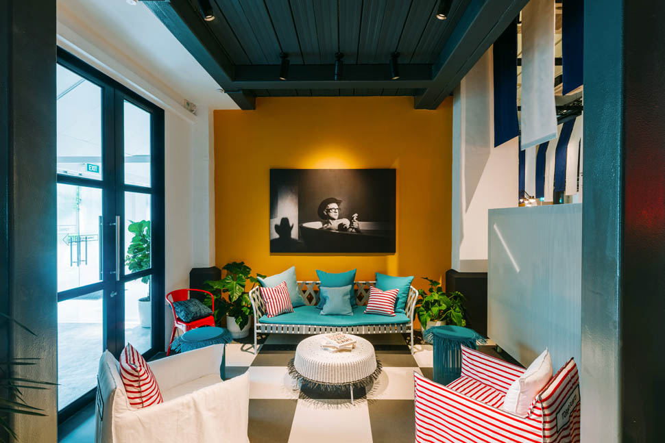 torno subito singapore Waiting Area