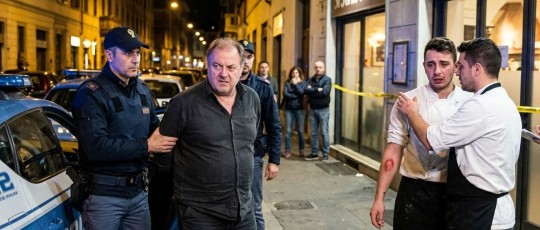 copertina violenza ristoranti