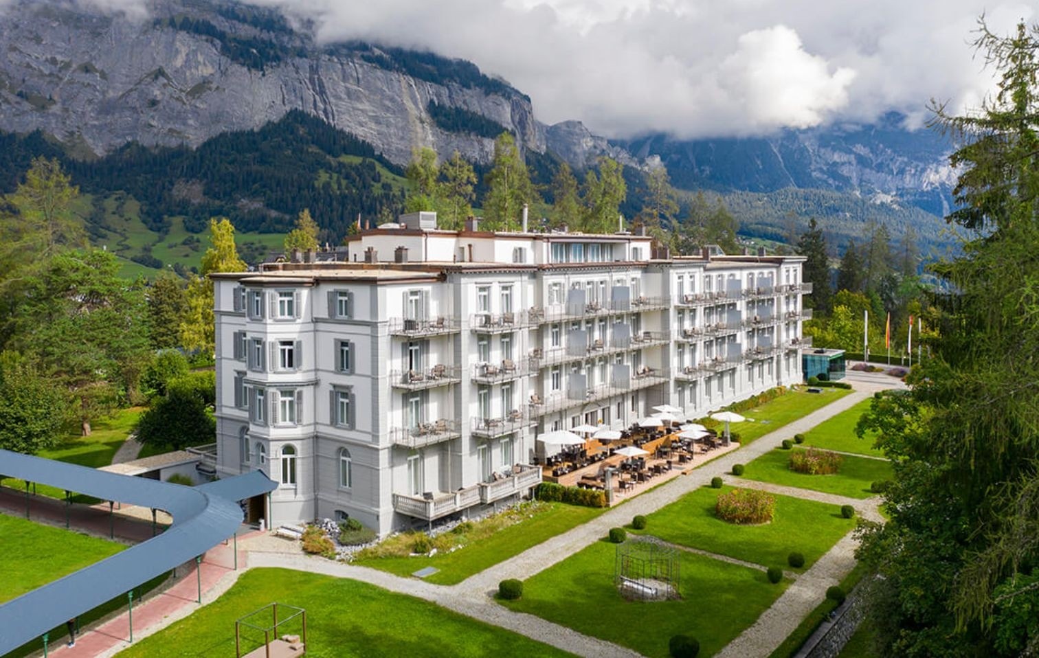 copertina hotel waldhaus flims