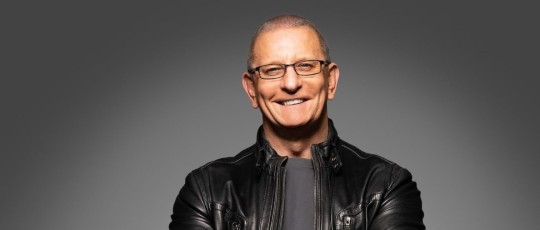 copertina Robert Irvine