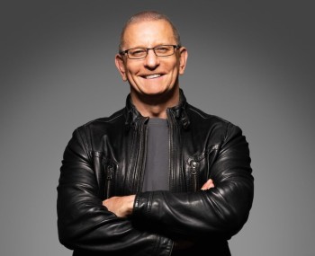 copertina Robert Irvine