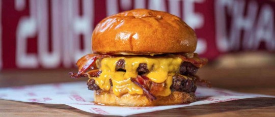 hundred burgers