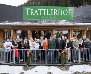 copertina GUT Trattlerhof Chalets