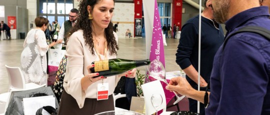 copertina champagne experience 2025 10 13 18 22 24