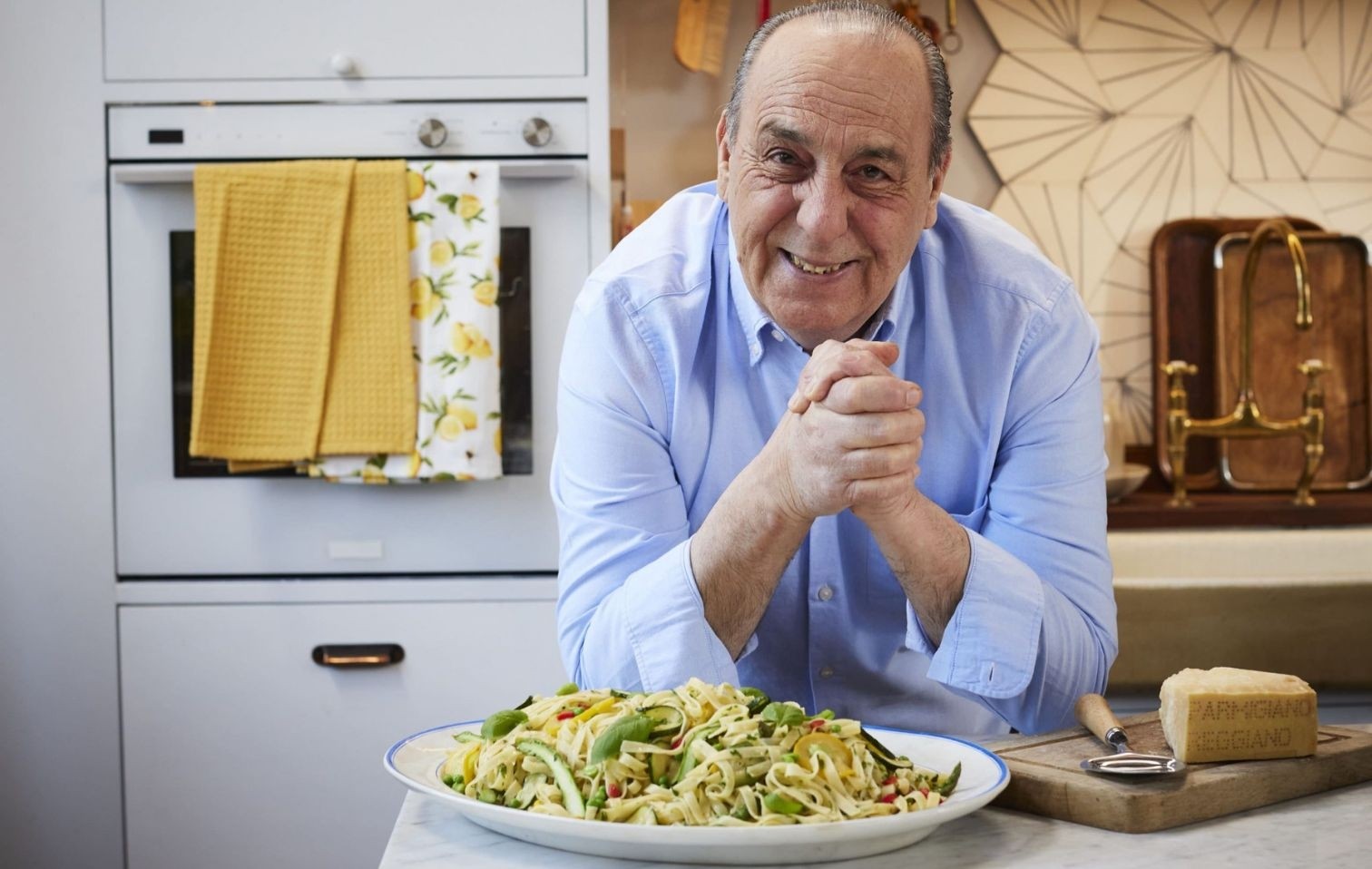 copertina gennaro contaldo 2025 11 19 08 11 19