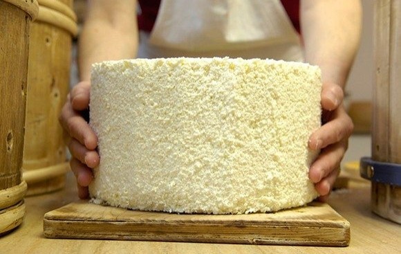 il graukase della valle aurina un grande formaggio dalle antiche tradizioni b20c