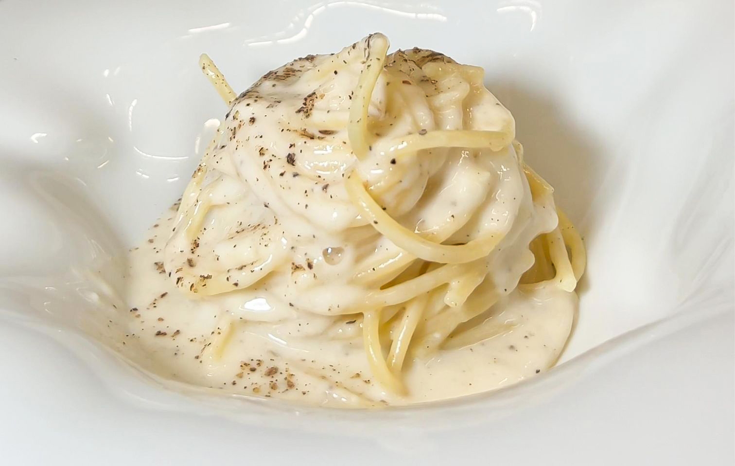 Cacio e Pepe: How to Make It Perfect - Chef Valerio Braschi's Tips | Chef Recipes | Reporter Gourmet
