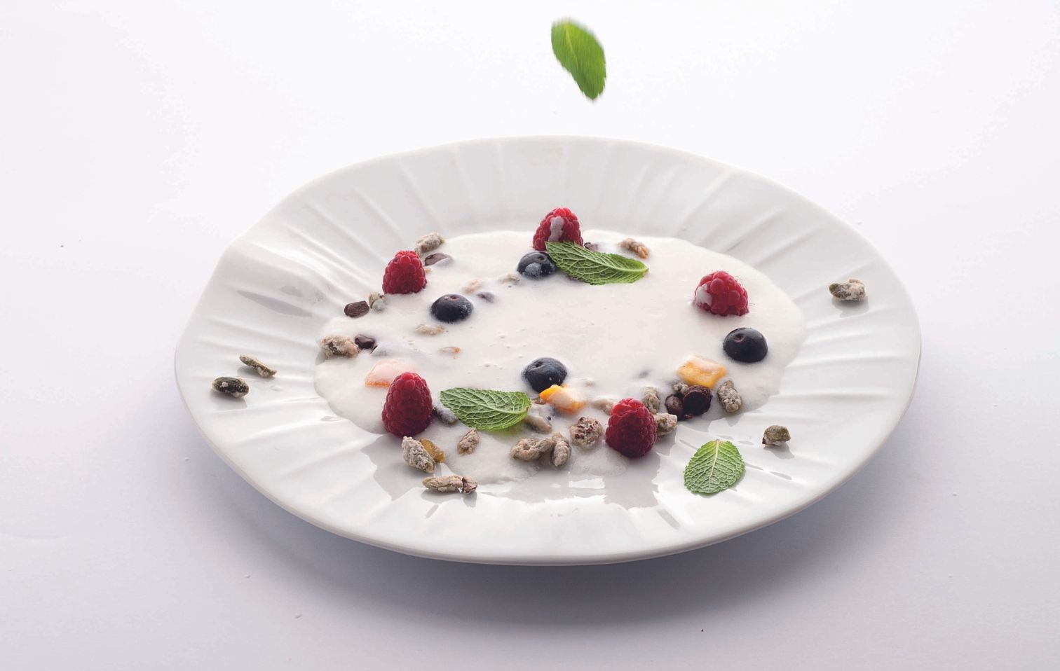 How Pietro Leemann creates his 100% plant-based dessert: "Law of Serendipity" | Chef Recipes | Repor