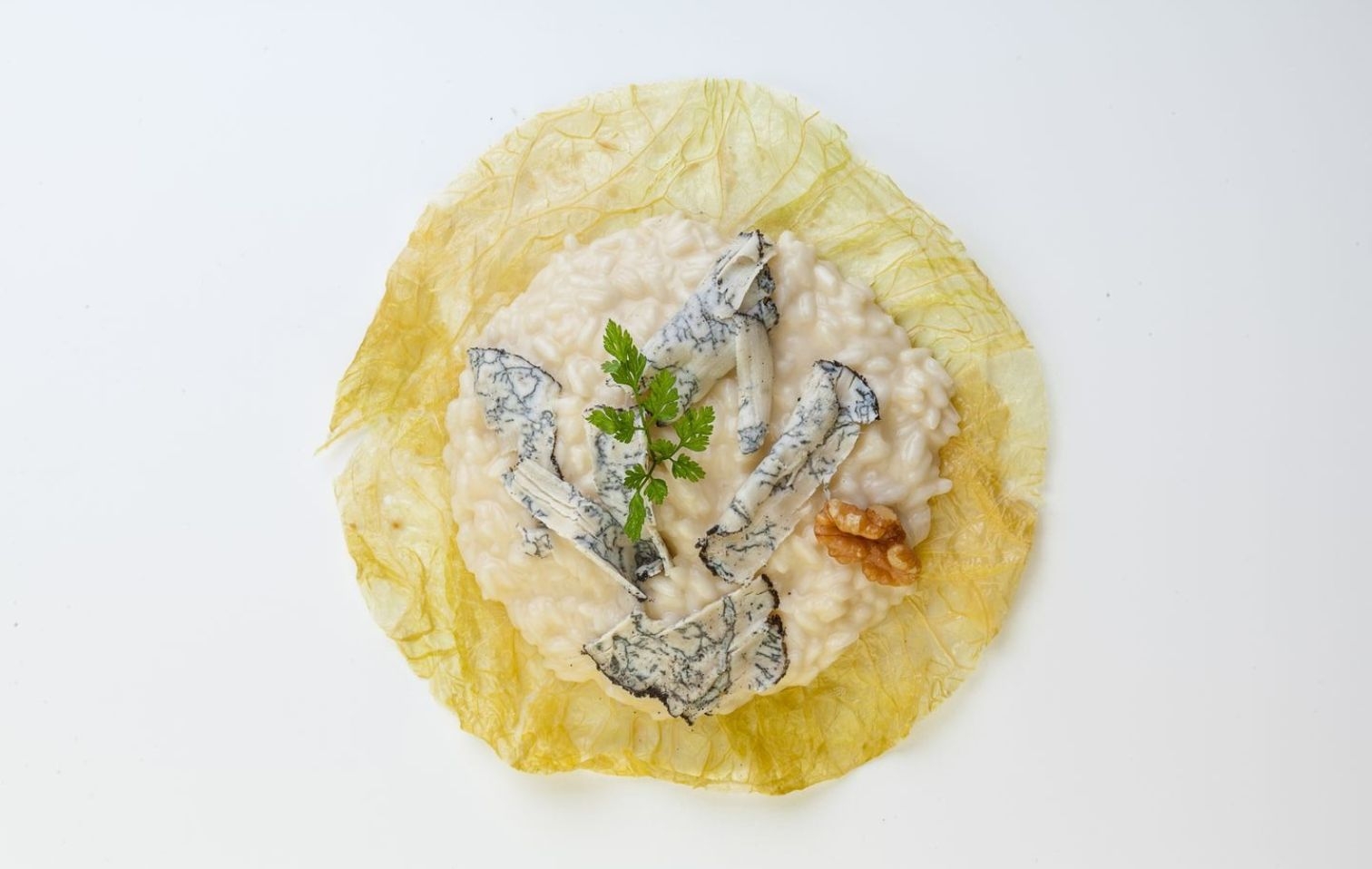 Antonino Cannavacciuolo's “gorgonzola and walnut” risotto: the 3 Michelin star recipe | Chef Recipes