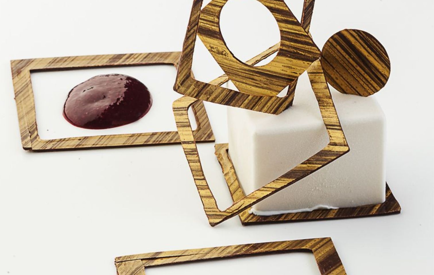 The starred dessert within everyone's reach: Antonino Cannavacciuolo's panna cotta recipe | Chef Rec