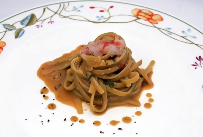 Linguine with Garlic, Olive Oil, and Chili Pepper, Topped with Lime Red Shrimp Tartare | Gianfranco 