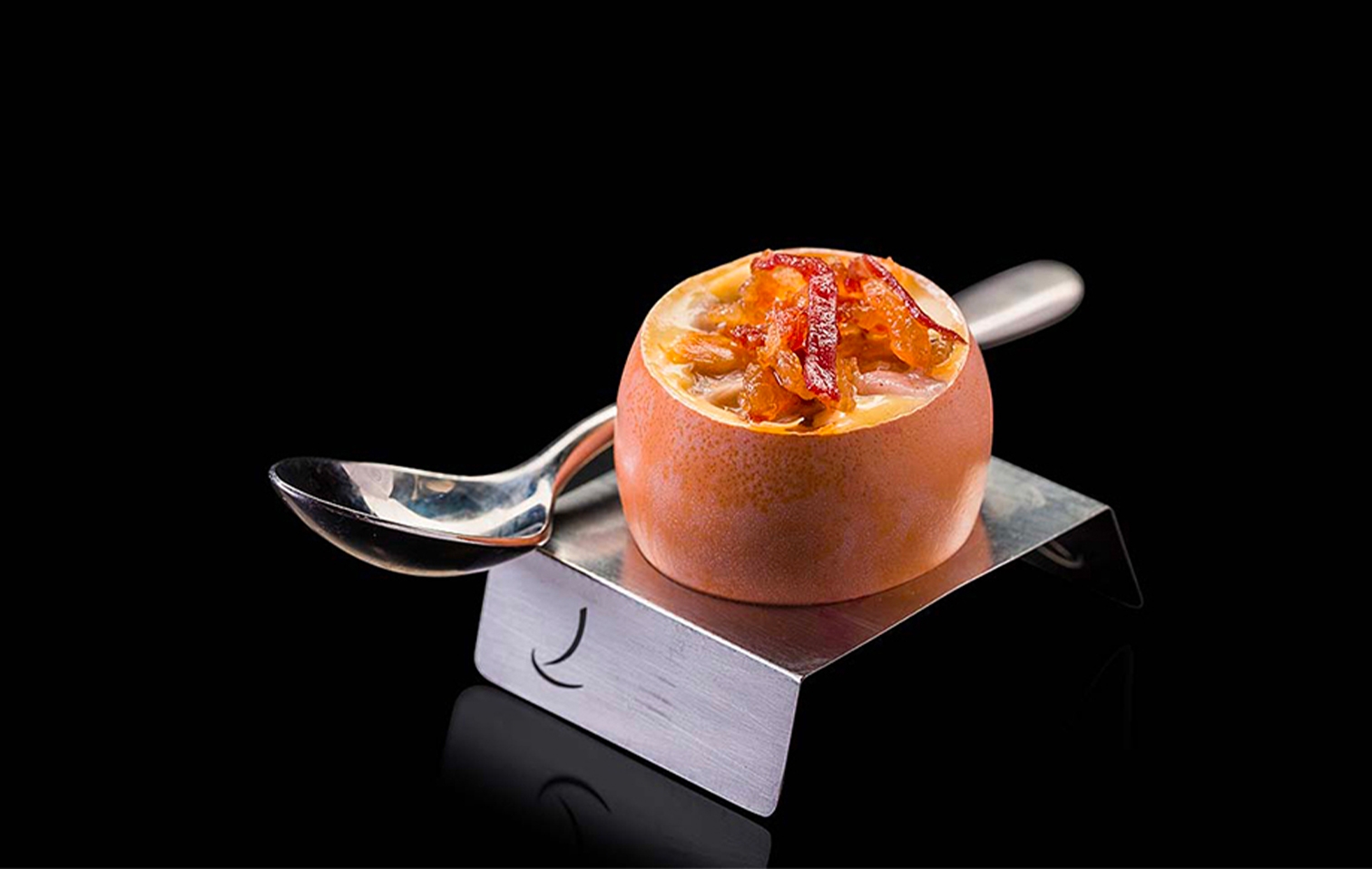 Joselito-style carbonara eggs | Massimiliano Alajmo | Chef Recipes | Reporter Gourmet S.r.l.