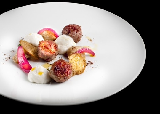 Seared Sausage, Beer Foam, Onions, and Bay Leaf Extract | Gianluca Gorini | Chef Recipes | Reporter 