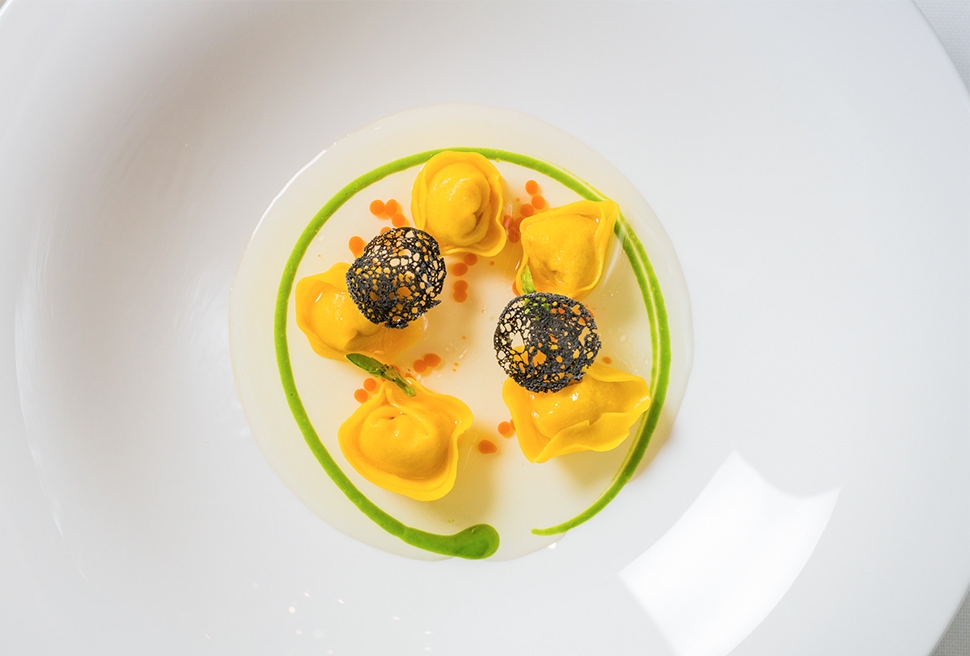 Liquid butter and anchovy tortelli, tomato and basil consommé | Matteo Rizzo | Chef Recipes | Report