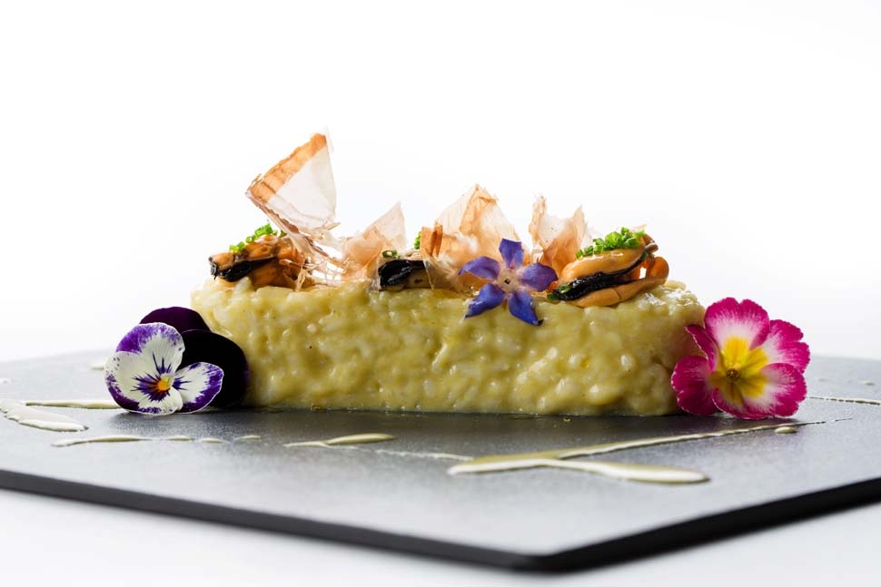 Lemon and saffron risotto with mussels and Katsuobushi | Peppe Aversa | Chef Recipes | Reporter Gour