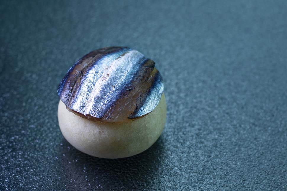 Steamed bun and cured anchovies with garum | Isabella Potì and Floriano Pellegrino | Chef Recipes | 
