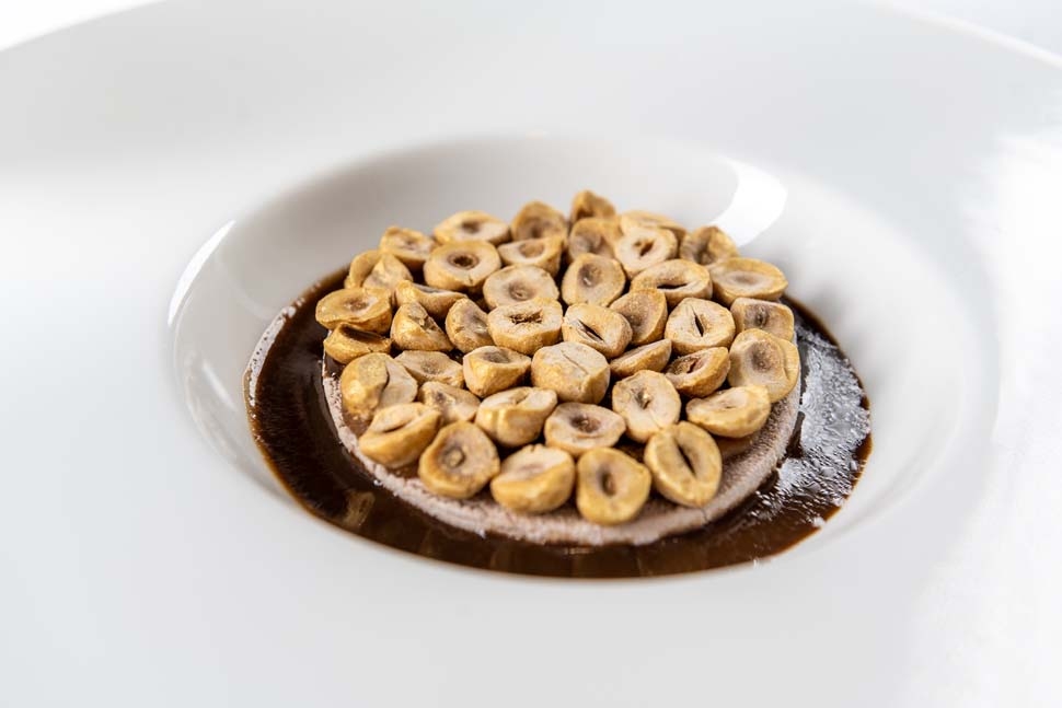 Gold, hazelnut coffee | Luigi Salomone | Chef Recipes | Reporter Gourmet S.r.l.