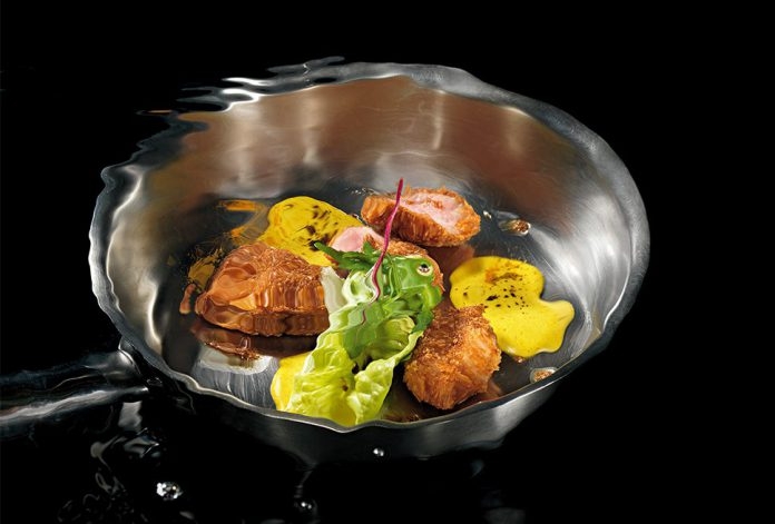 Golden Veal Sweetbreads with Curry and Licorice Sauce | Massimiliano Alajmo | Chef Recipes | Reporte