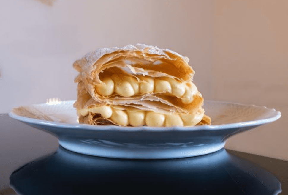 Millefeuille with custard | Alberto Gipponi | Chef Recipes | Reporter Gourmet S.r.l.