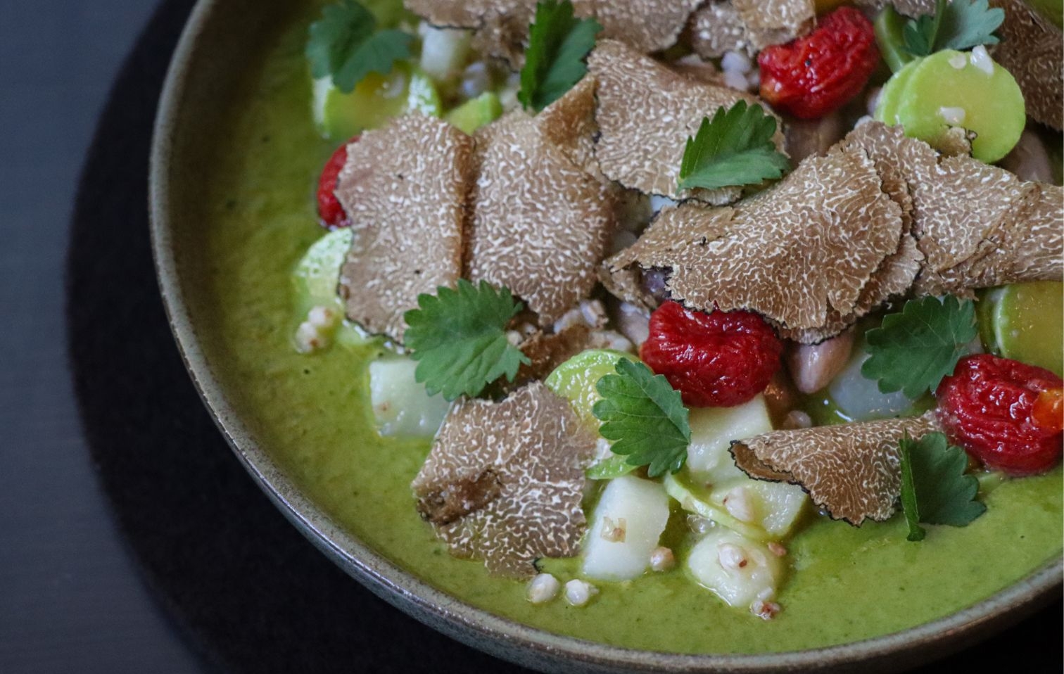 Summer Truffle Minestrone: Cesare Battisti's Unexpected Variation | Chef Recipes | Reporter Gourmet 