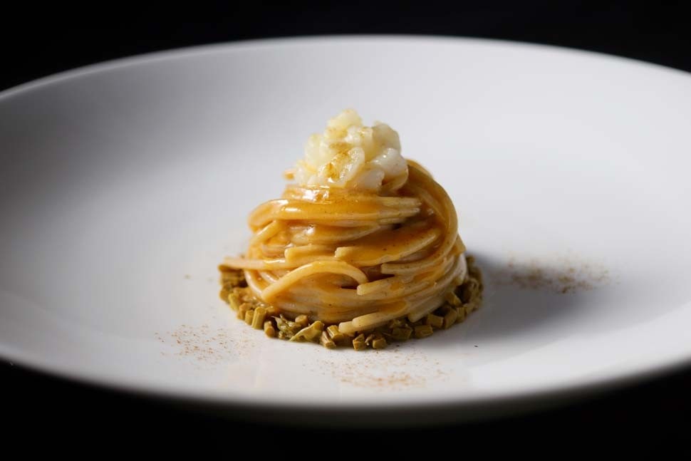 Giacomo Sacchetto Spaghetti turanici la sugo di gallinella asparagine selvatiche e liquirizia 3 AndreaSacchetto