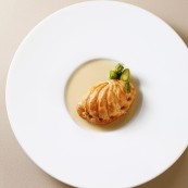 3 Vicky Lau Celeriac cream with fresh abalone and puff pastry2 1920x2880