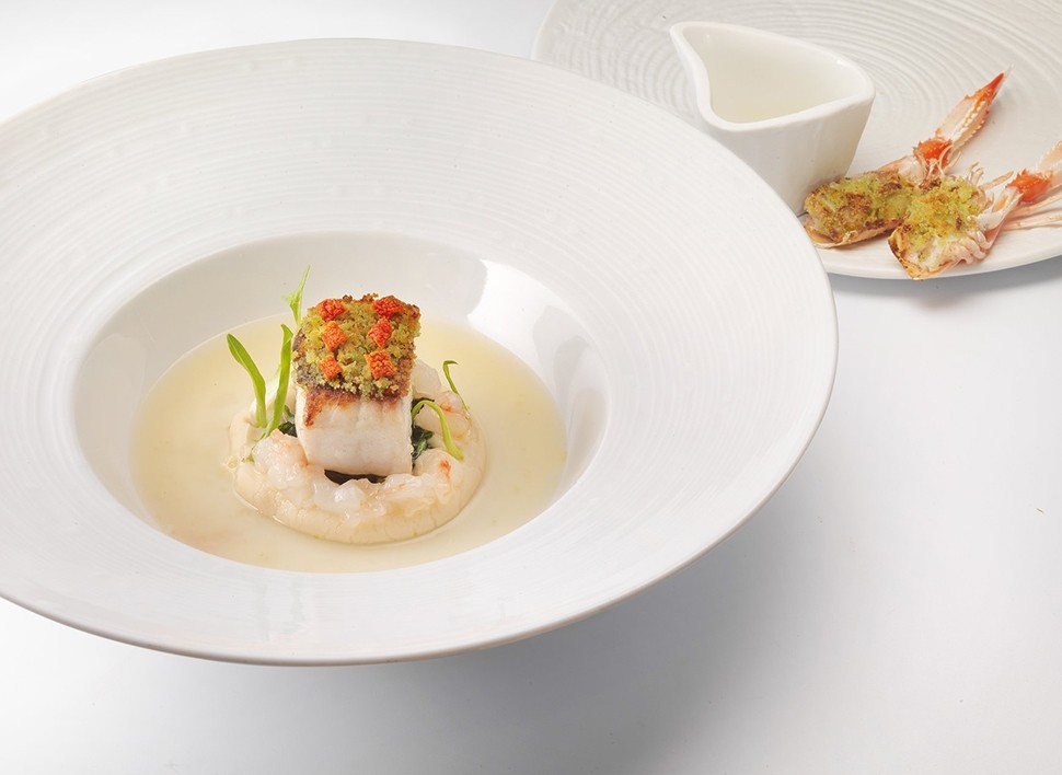 15 Gennaro Esposito Trancio di scorfano gratinato scampi e purea di fagioli di Controne