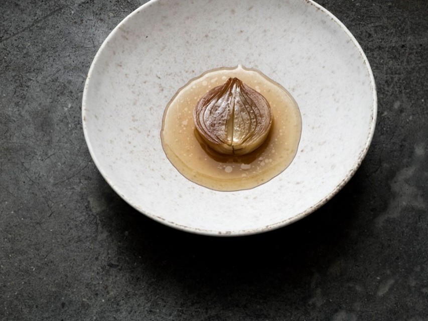 8 Onion birch and pine Restaurant Relae