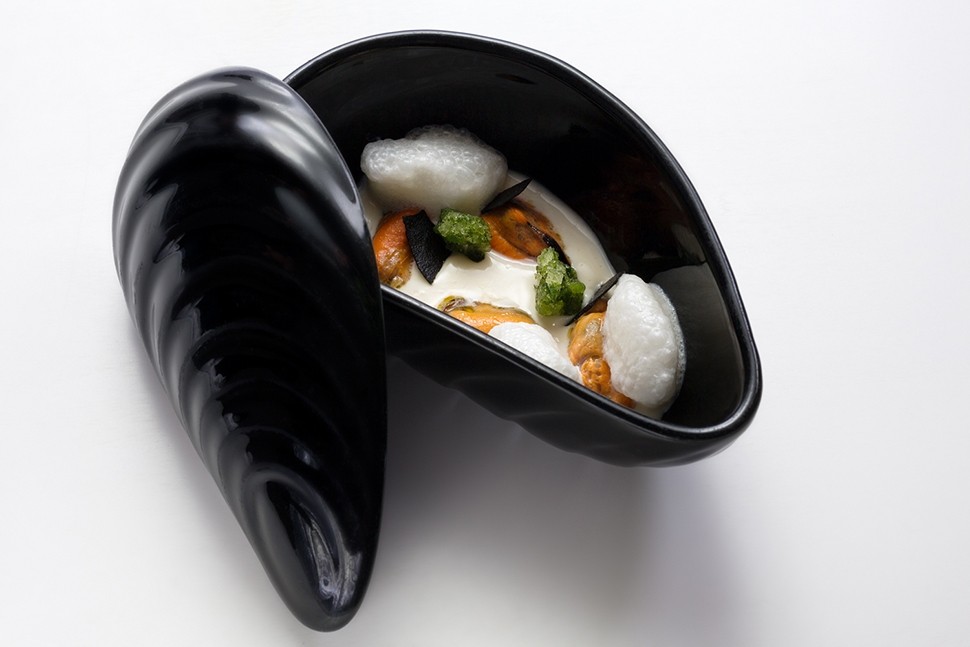 8 Matias Perdomo Cozze cacio e pepe Photo by Alessandro Ghirelli