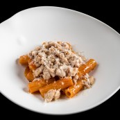 18 Valeria Piccini Rigatoni con peperoni coniglio e Formaggio di pecora