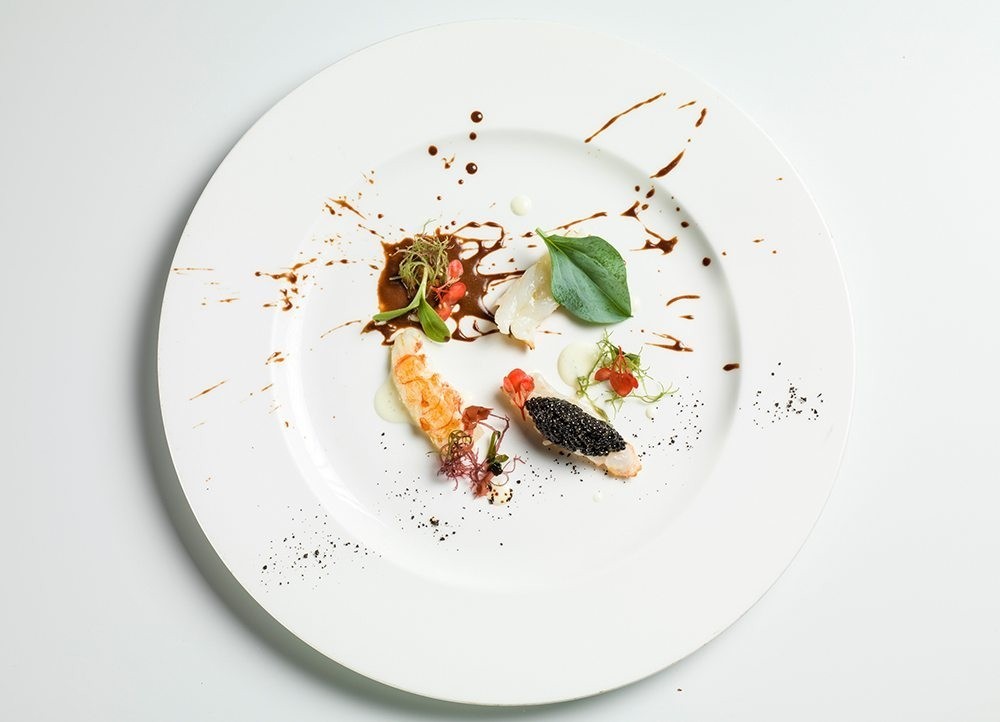 25 Roberto Conti Scampo arrostito yogurt e liquirizia Ristorante Trussardi alla Scala