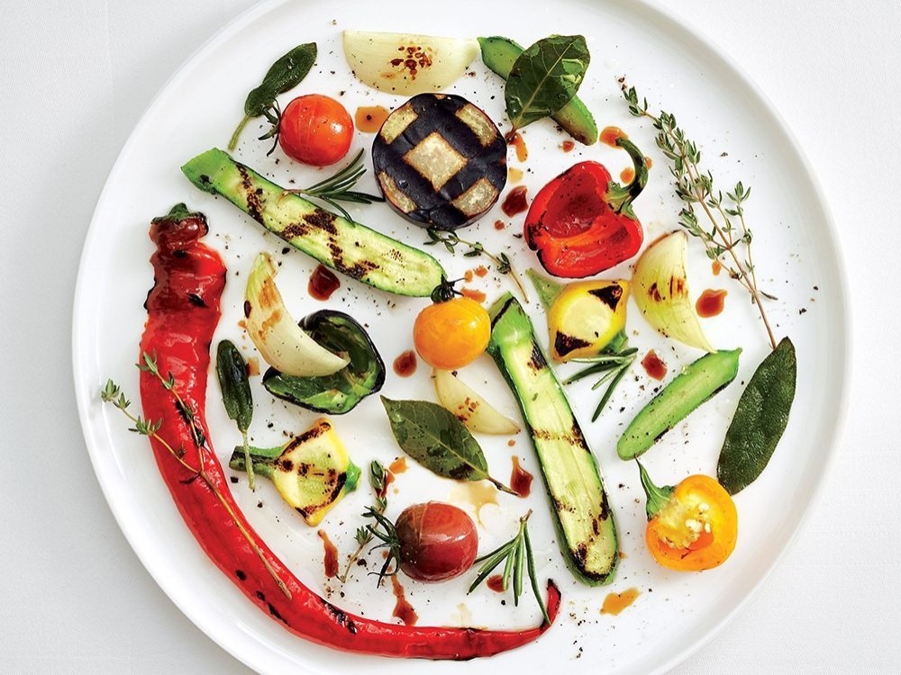 7 Alain Passard foto Michael Graydon Nikole Herriott Ratatouille aux legumes grilles