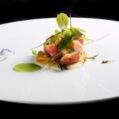 1 Salvatore Bianco Triglia con crema di finocchi allanice ed estratto di lisca Ristorante Il Comandante Romeo Hotel Napoli