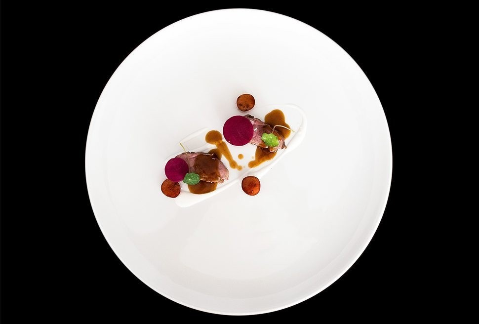 14 Angelo Sabatelli foto Noaofoodcom Petto danatra con ciliegie e rape rosse