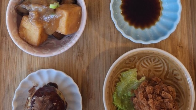 piatto con ebi gyoza etc